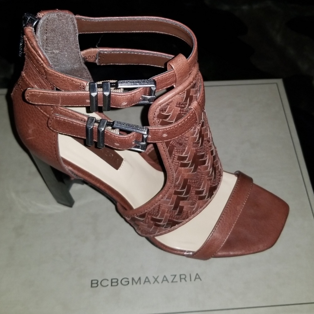 BCBG HEELS
